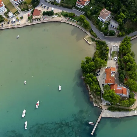 Family Friendly Seaside - Donja, Rab - 2020 *