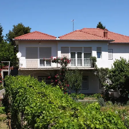 Family Friendly Seaside - Donja, Rab - 2020 Supetarska Draga