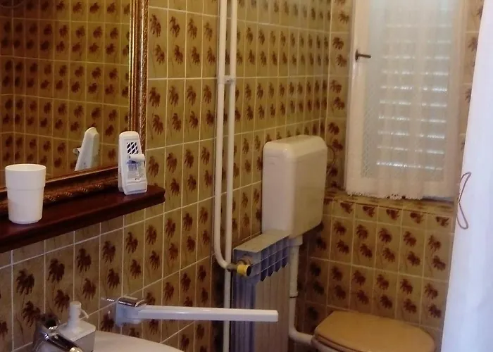 Family Friendly Seaside - Donja, Rab - 2020 *